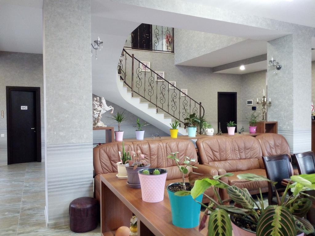 Hotel Salmer Тбилиси Экстерьер фото