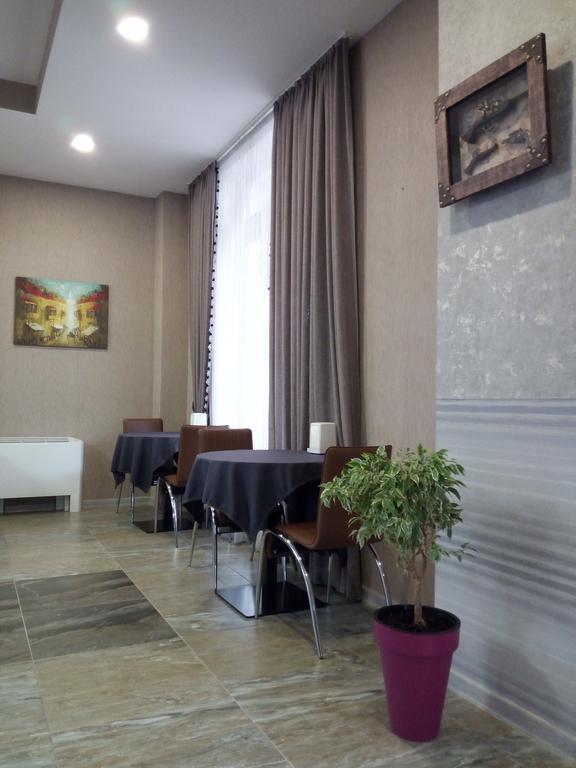 Hotel Salmer Тбилиси Экстерьер фото