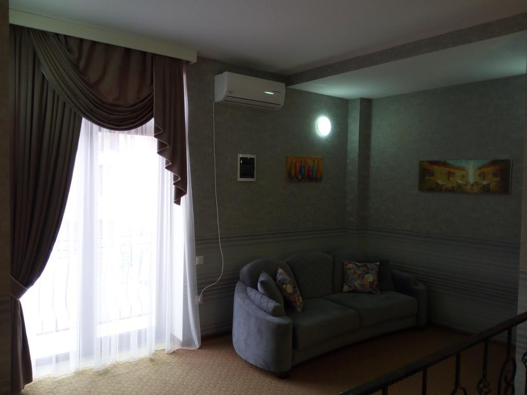 Hotel Salmer Тбилиси Экстерьер фото