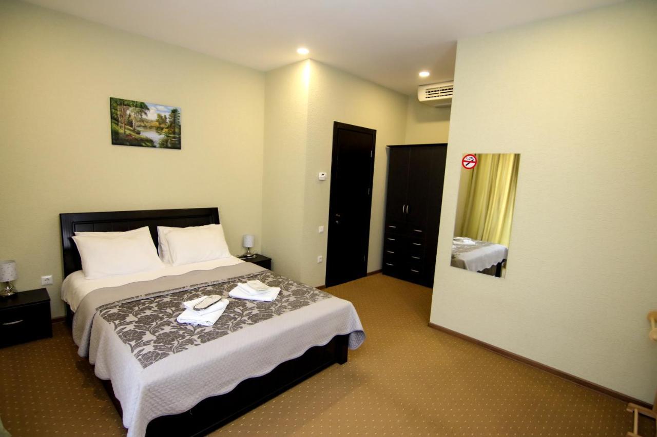 Hotel Salmer Тбилиси Экстерьер фото